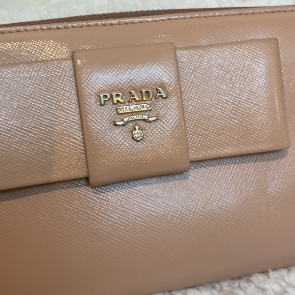 Prada Fiocco Saffiano wallet - Picture 2 of 8